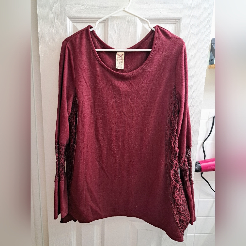 Faded Glory Red Lace Sleeve Blouse